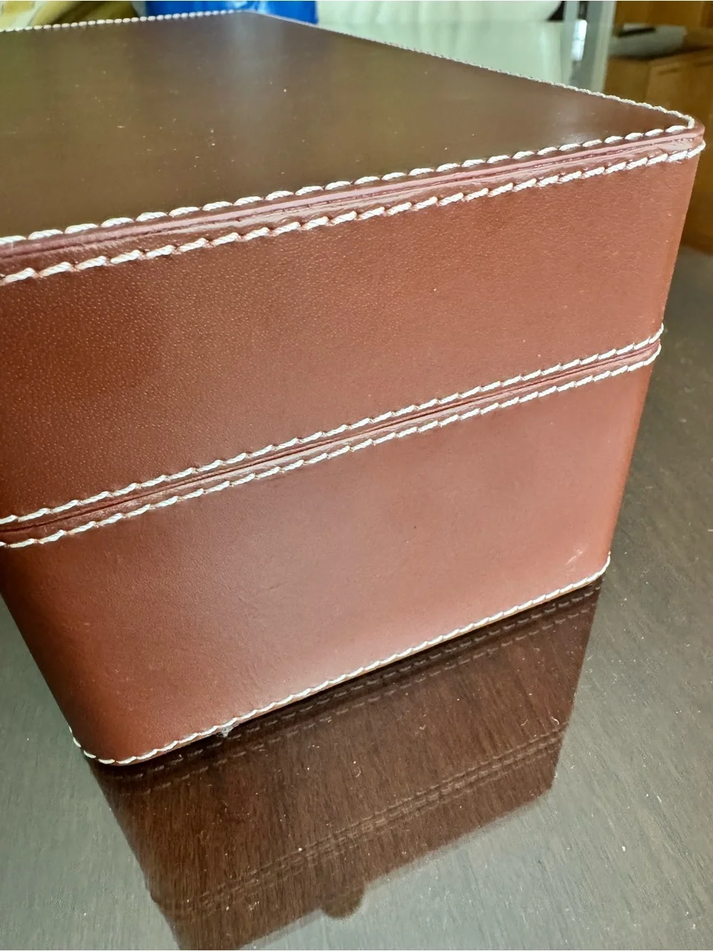 Mark and Graham CLASSIC LEATHER TOP STITCH WATCH BOX